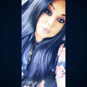 Meet your Posher, Marisa